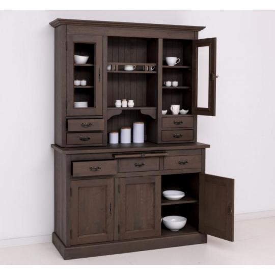 klasicky vitrinsky kredenc videcky jedinecny masivne drevo keramicka uchytka rustikalny obyvacka kuchyna nabytok lameridiana balaton chata renovacia sedliacky dom sedliacky kredenc.jpg